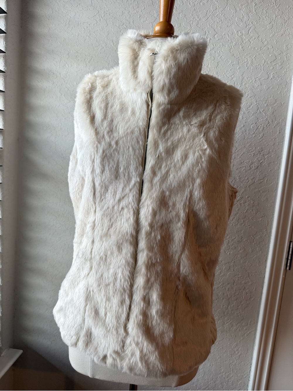 Cavalini Cream Faux Fur Vest with High Neck